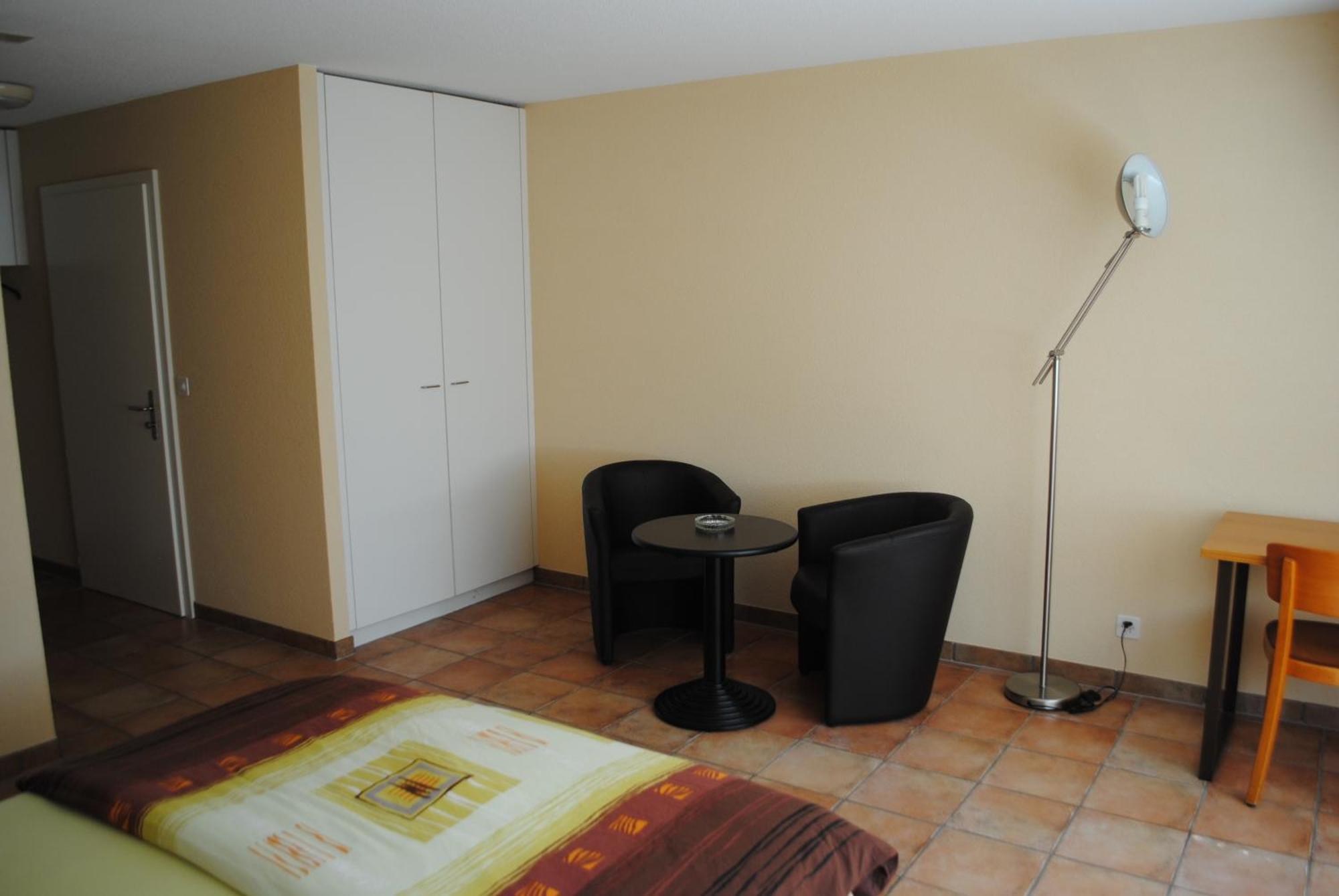 Romont Motel - Hotel La Poularde חדר תמונה