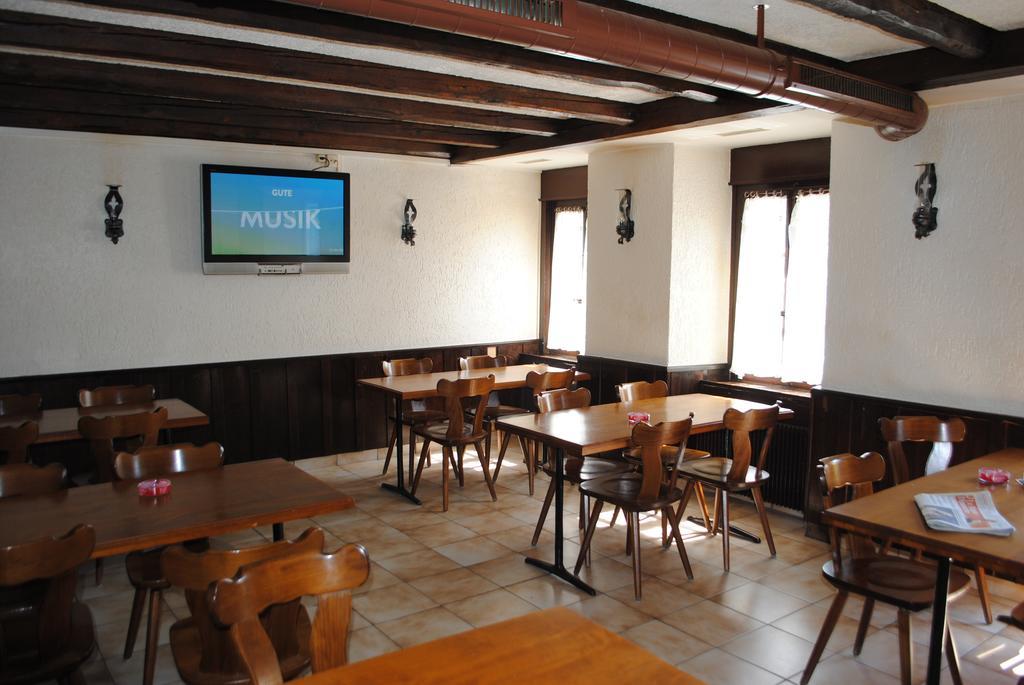 Romont Motel - Hotel La Poularde מראה חיצוני תמונה